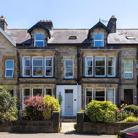 Wynnstay House Harrogate Buitenkant foto