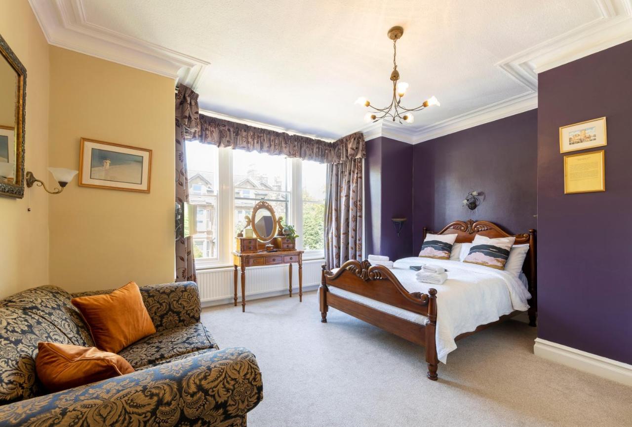 Wynnstay House Harrogate Buitenkant foto