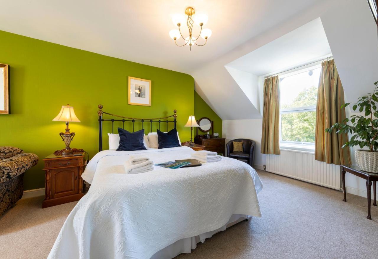 Wynnstay House Harrogate Buitenkant foto