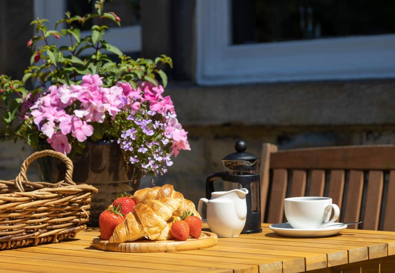 Wynnstay House Harrogate Buitenkant foto
